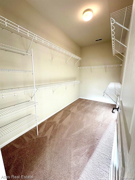 9378 SAND HILL Drive, Grand Blanc, MI 48439 — Photo 16