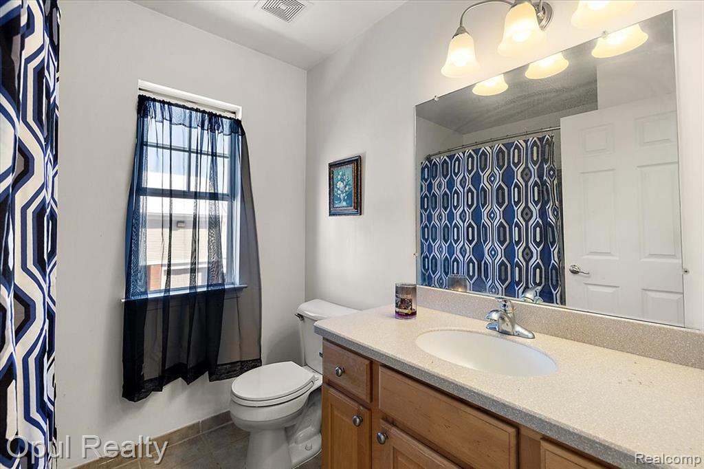 28263 Oakmonte Circle, New Hudson, MI 48165 — Photo 22