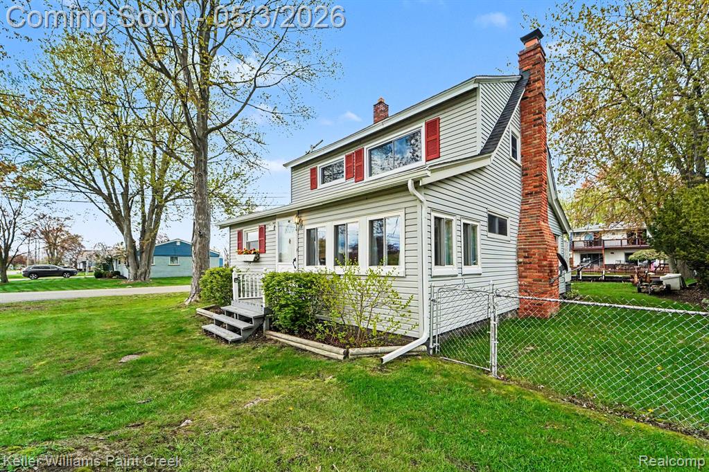 37934 Mast Court, Harrison Township, MI — Photo 4