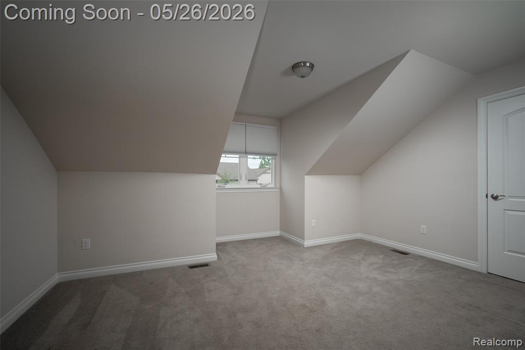 42384 Gateway Dr, Plymouth, MI 48170 — Photo 17