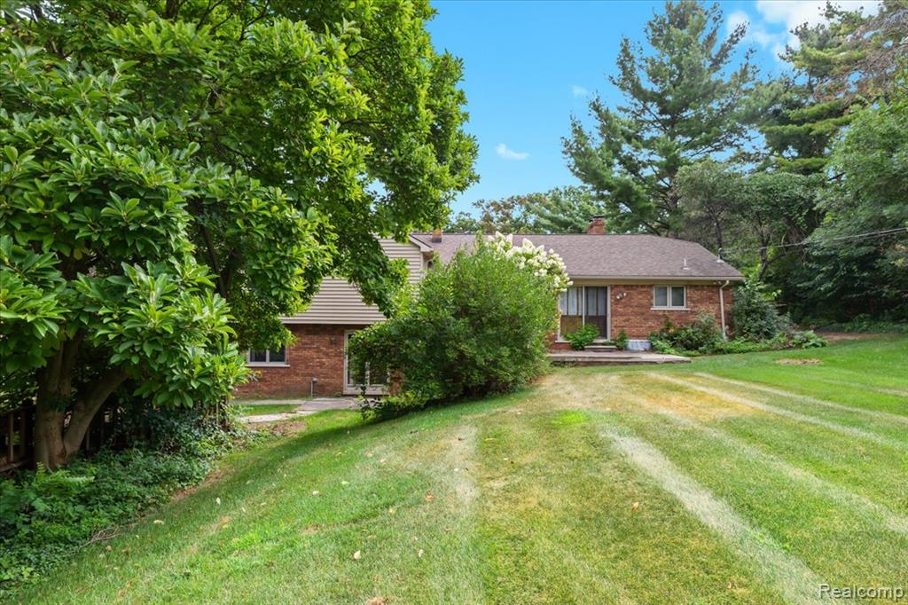 60023 Trailwood Street, Washington, MI — Photo 33