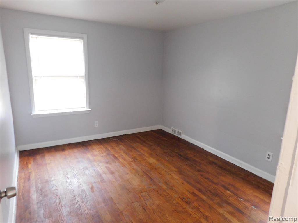 15443 Troester Street, Detroit, MI 48205 — Photo 8