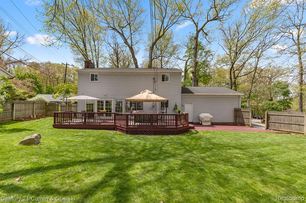 4400 HIGHFIELD Road, Waterford, MI 48329 — Photo 39