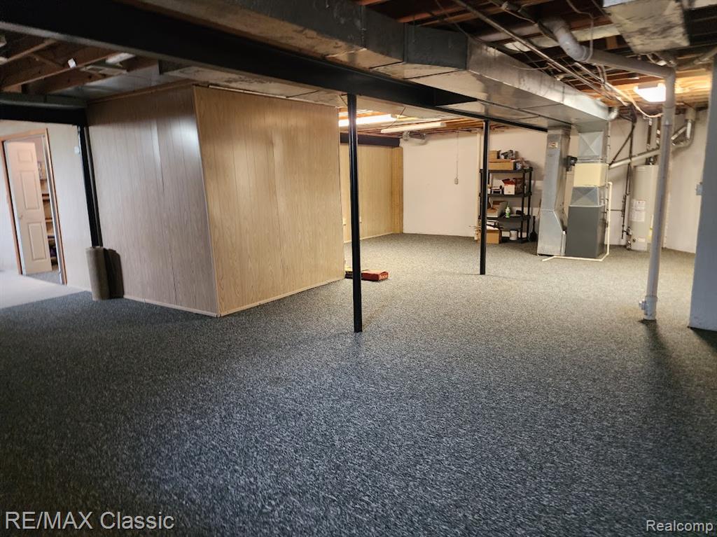 4480 Bayberry Court, Warren, MI 48092 — Photo 30