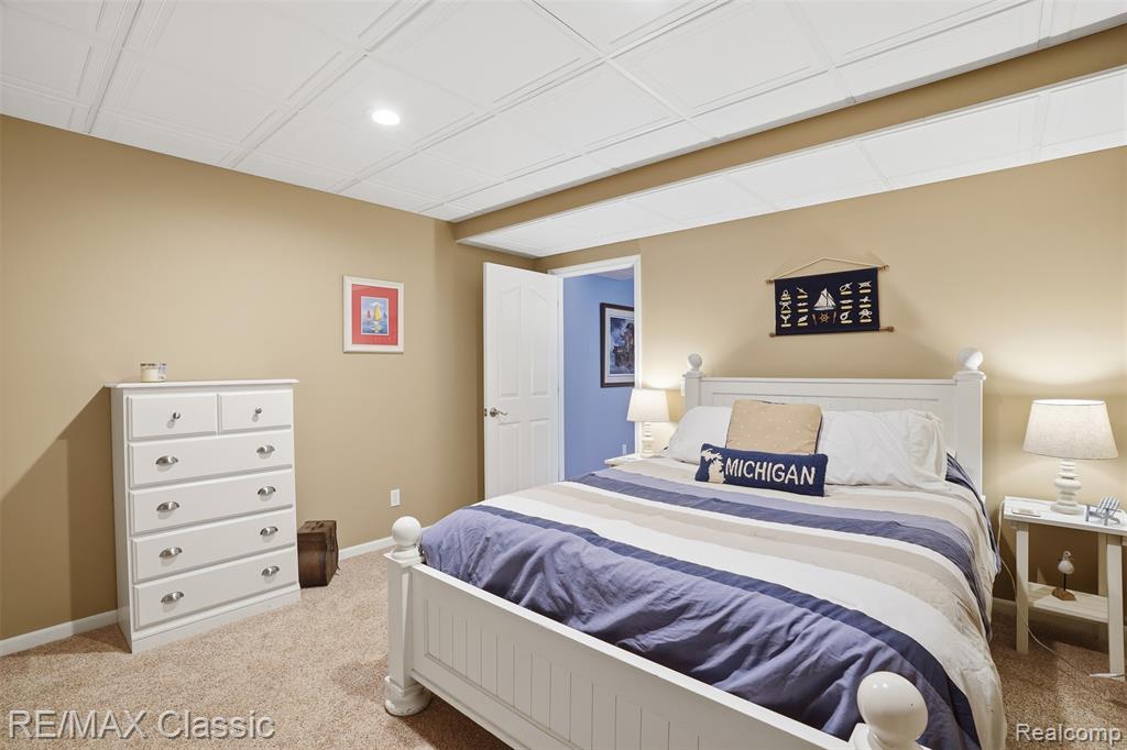 1726 Pondview Lane, Commerce Twp, MI 48382 — Photo 49