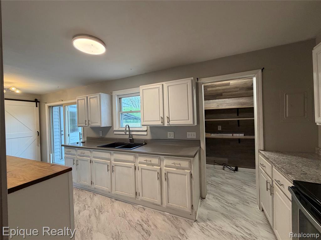 5140 Youngstown Place, Saginaw, MI 48601 — Photo 23