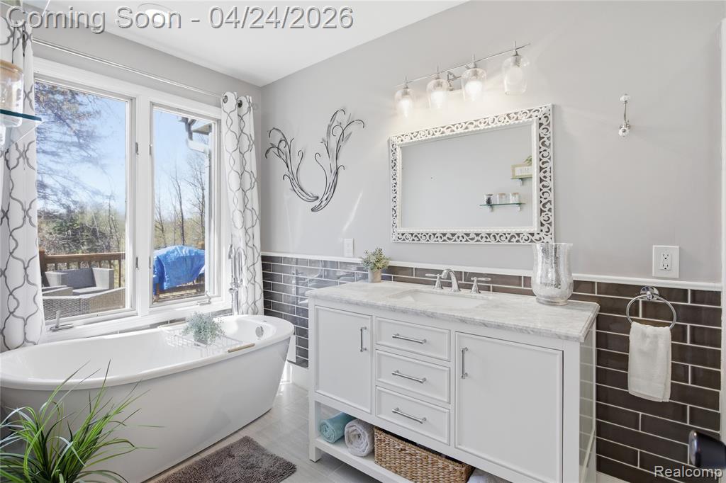 6710 Ridgeview Drive, Clarkston, MI — Photo 27