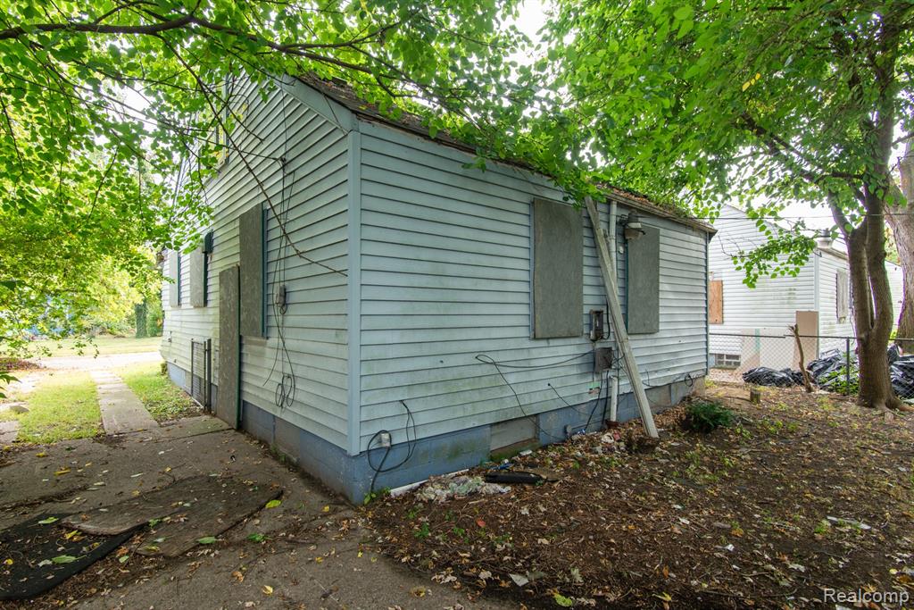 326 Eastlawn Street, Detroit, MI 48215 — Photo 59