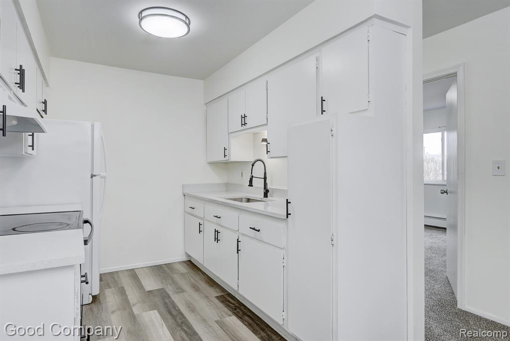 32075 Beaconsfield Street, 29, Roseville, MI 48066 — Photo 16