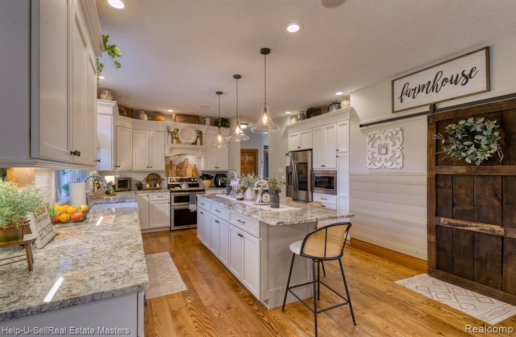 2152 HUNTERS Park W, St. Clair, MI 48079 — Photo 40