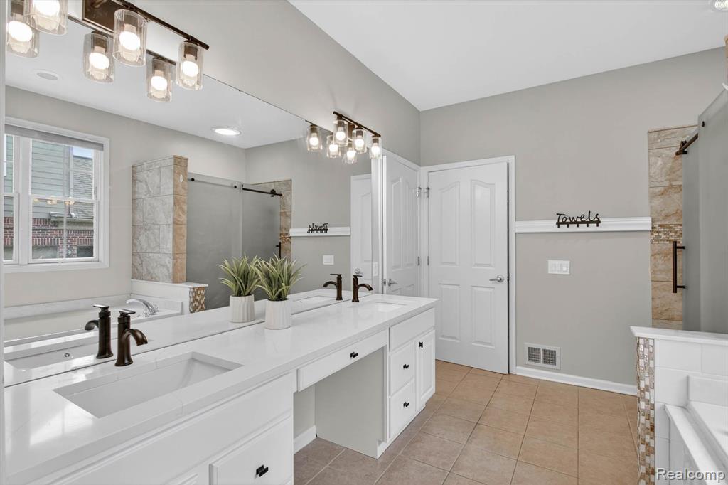 1630 Mistwood Court, Canton, MI 48187 — Photo 33