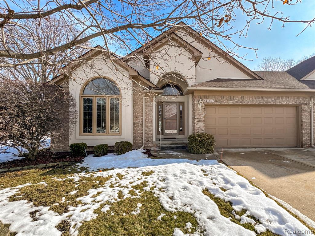 47140 Hunters Chase Drive, Macomb, MI 48042 — front exterior