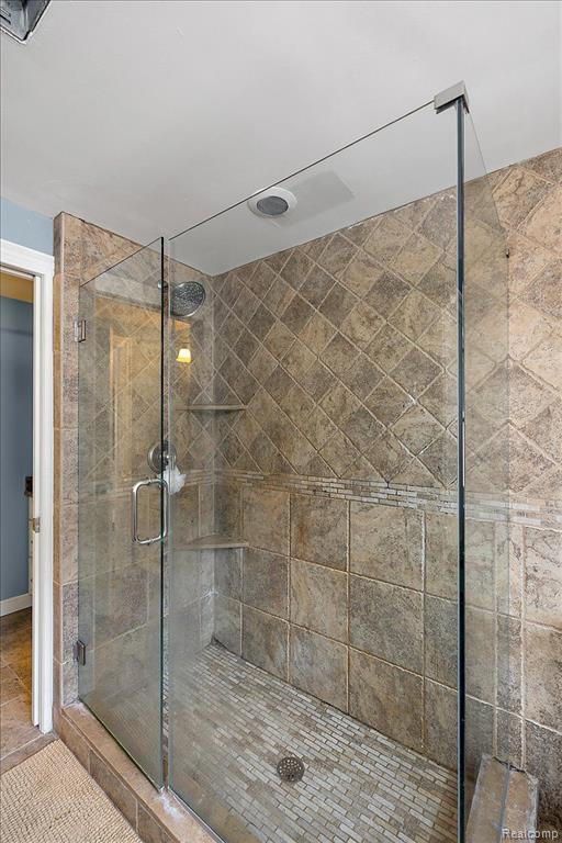 628 BENNINGTON Drive, Bloomfield Hills, MI 48304 — Photo 59