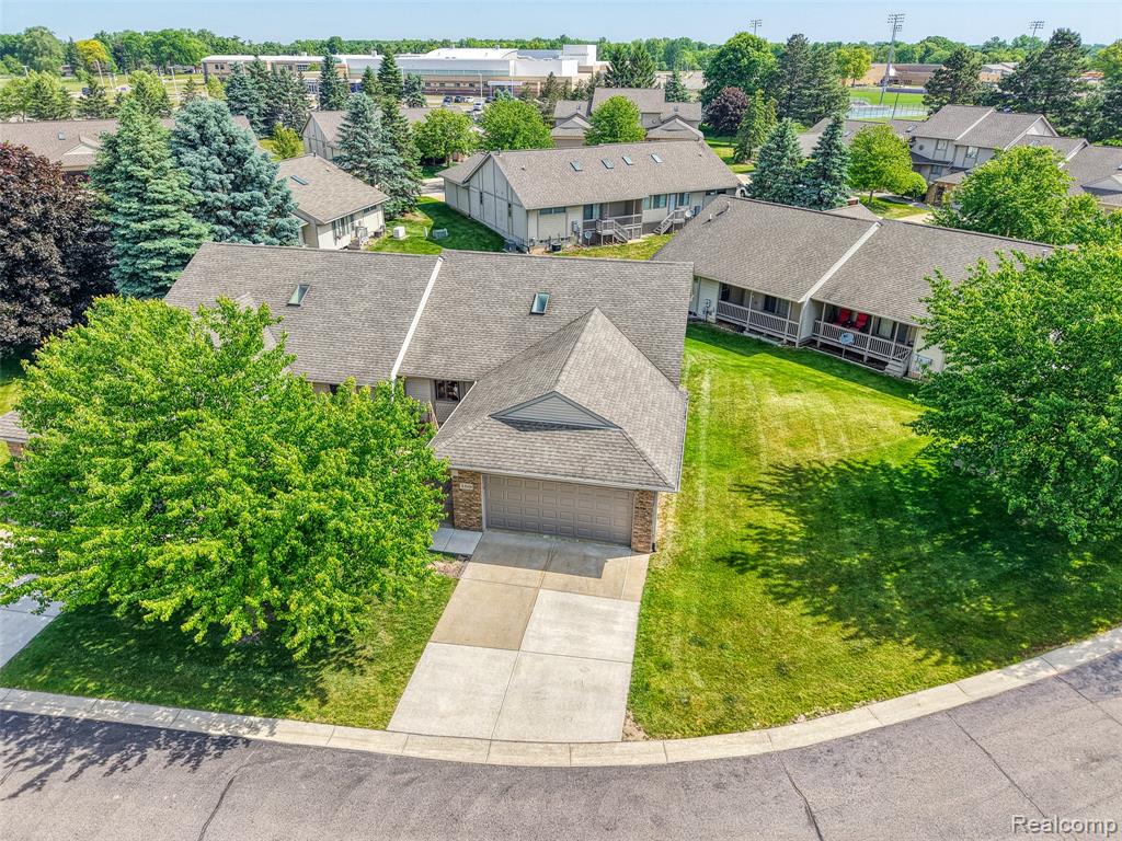 159 Addison Circle, Fowlerville, MI 48836 — Photo 39