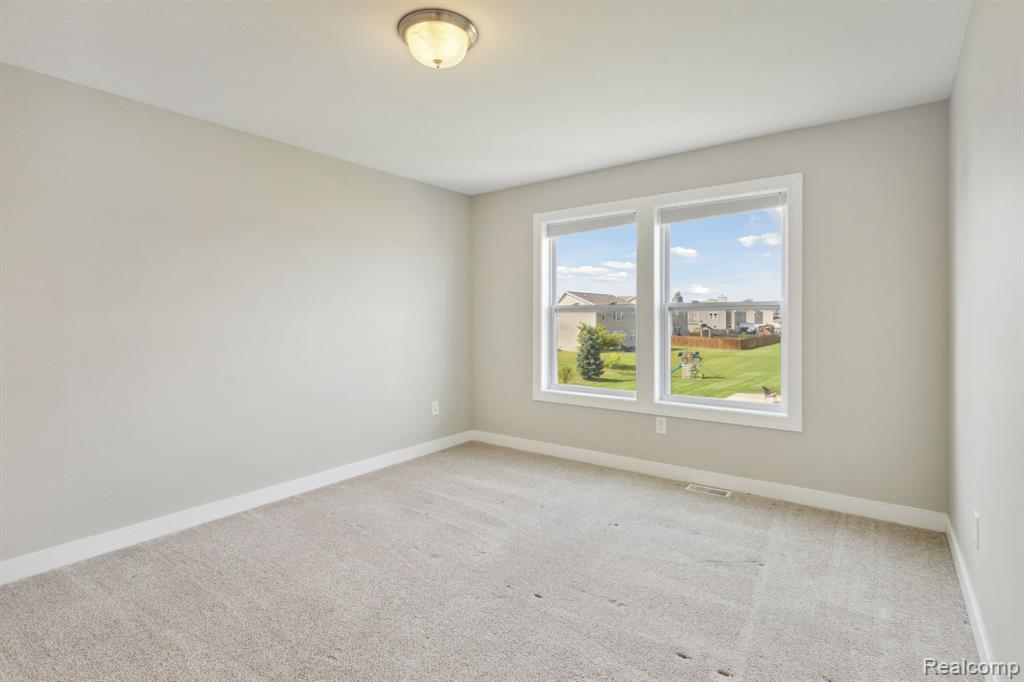 7236 Waltham Drive, Kalamazoo, MI 49009 — Photo 25