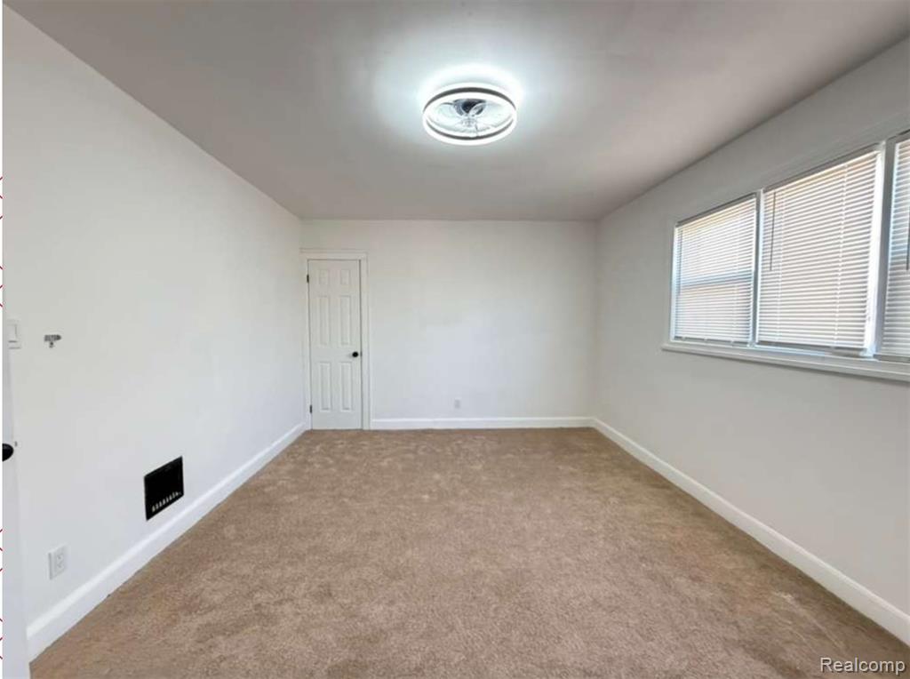 5791 Bedford Street, Detroit, MI 48224 — Photo 35
