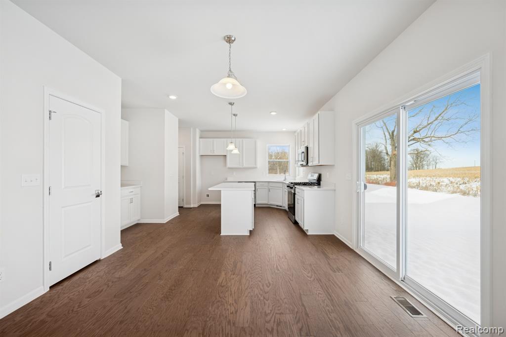 27108 Silo Drive, Saline, MI 48176 — Photo 8