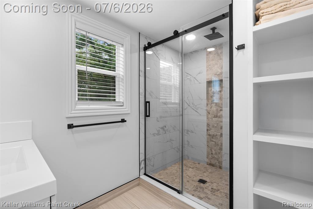 8316 Speedway Drive, Utica, MI 48317 — Photo 23