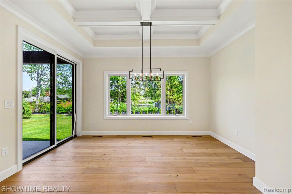 11695 ENCORE Drive, Utica, MI 48315 — Photo 12