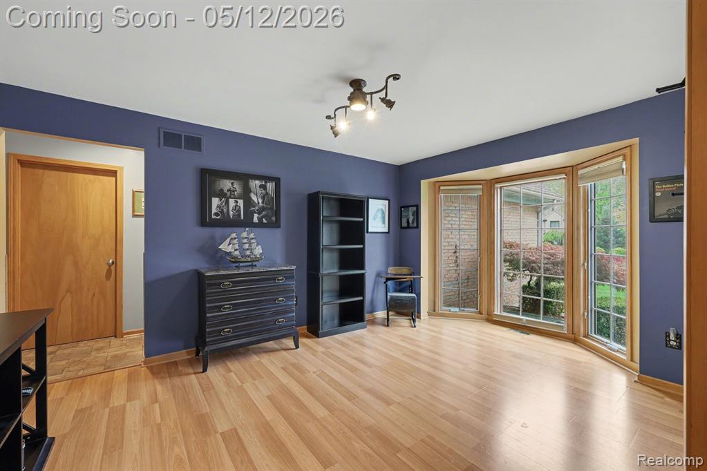 43820 Pinot Noir Drive, Sterling Heights, MI 48314 — Photo 12