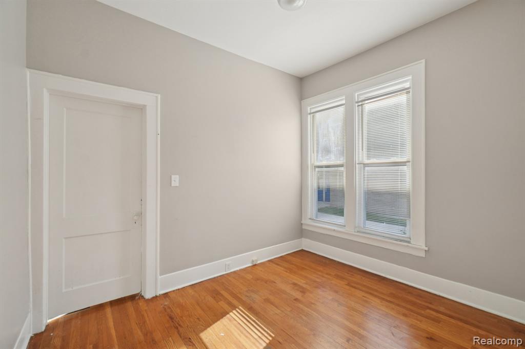 611 S West Street, Royal Oak, MI 48067 — Photo 23