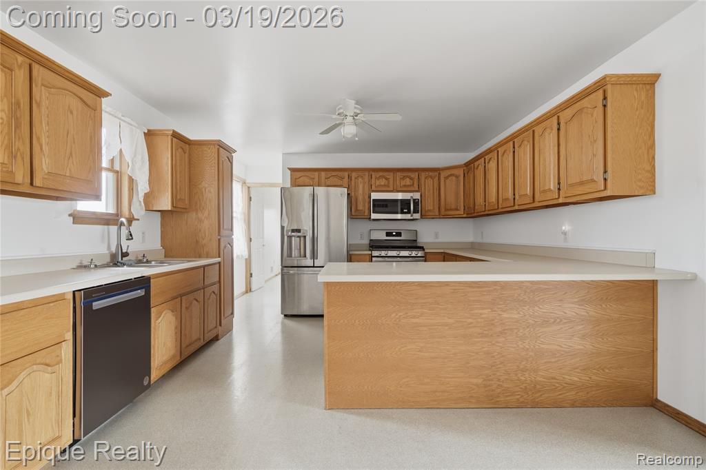 6723 Cedar Creek Road, North Branch, MI 48461 — Photo 9
