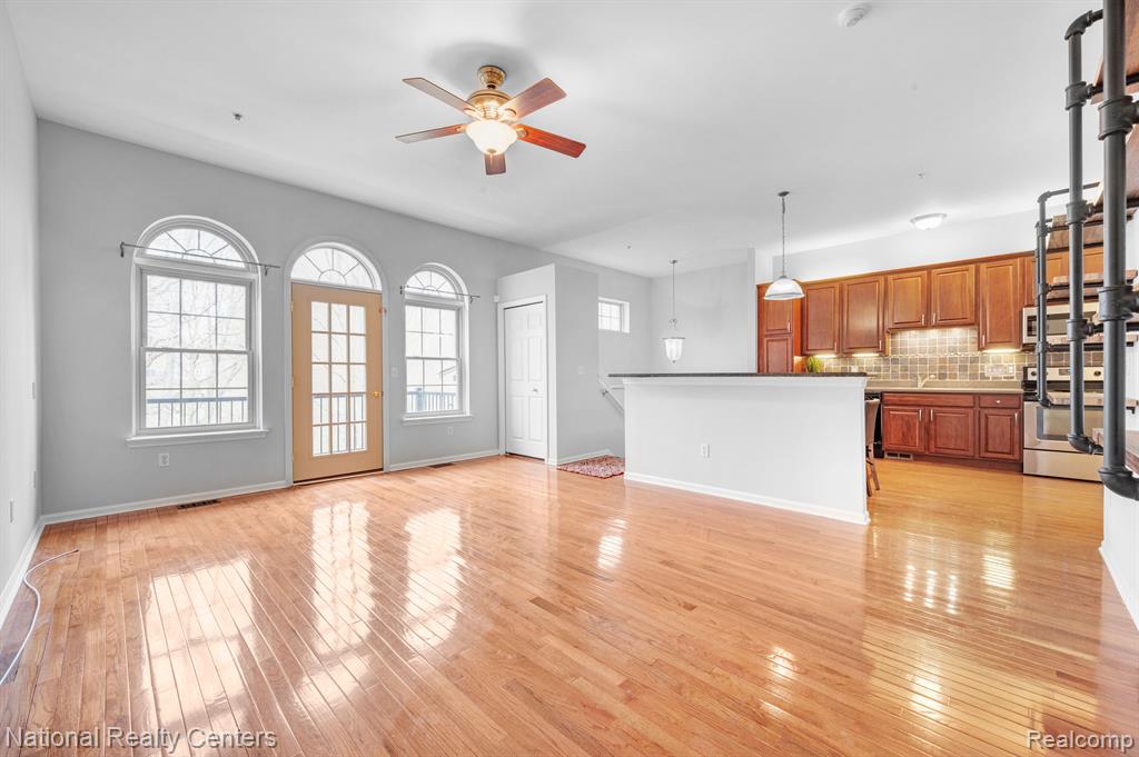 39864 ROCKCREST Circle, Northville, MI 48168 — Photo 5