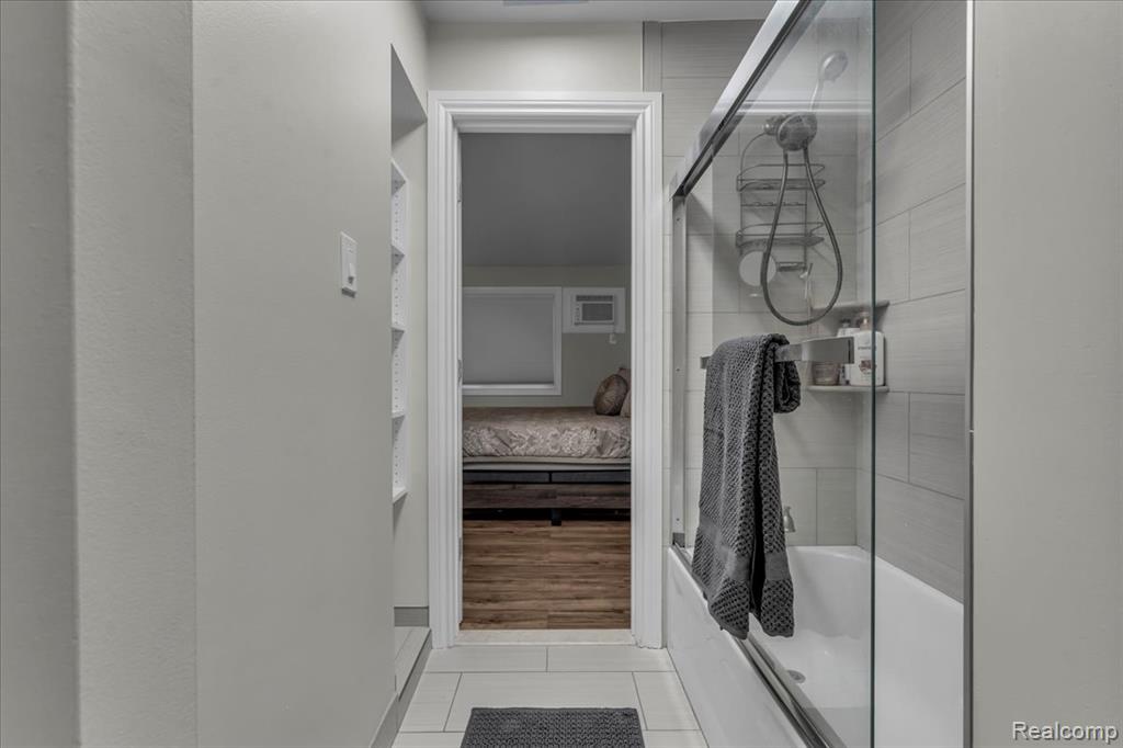 7350 N Inkster Road, 17, Dearborn Heights, MI 48127 — Photo 17