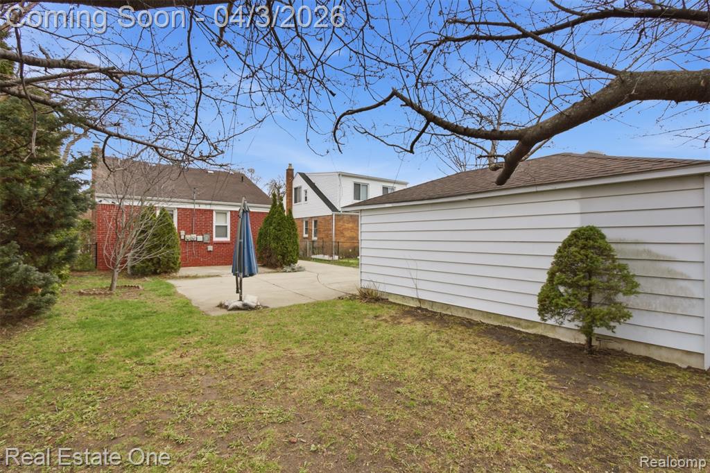7259 FENTON Street, Dearborn Heights, MI 48127 — Photo 14