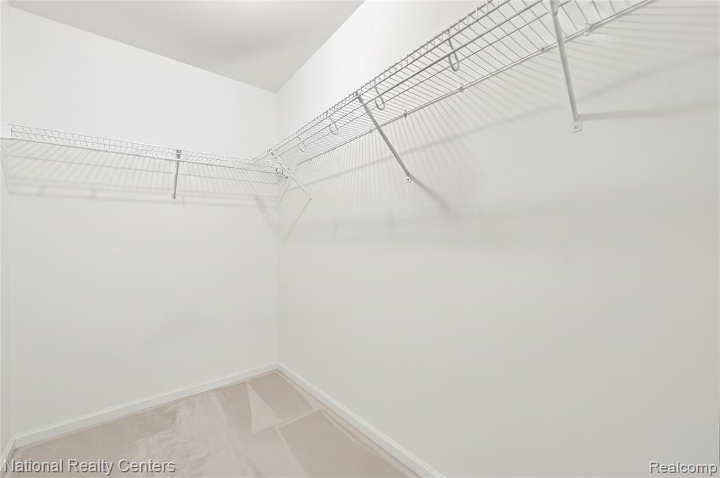 4048 Berkeley Avenue, Canton, MI 48188 — Photo 24