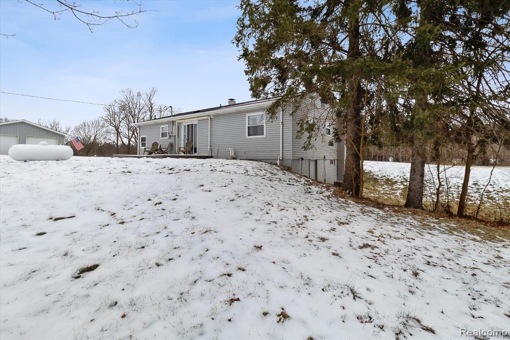 3552 BISHOP Road, Dryden, MI 48428 — Photo 29