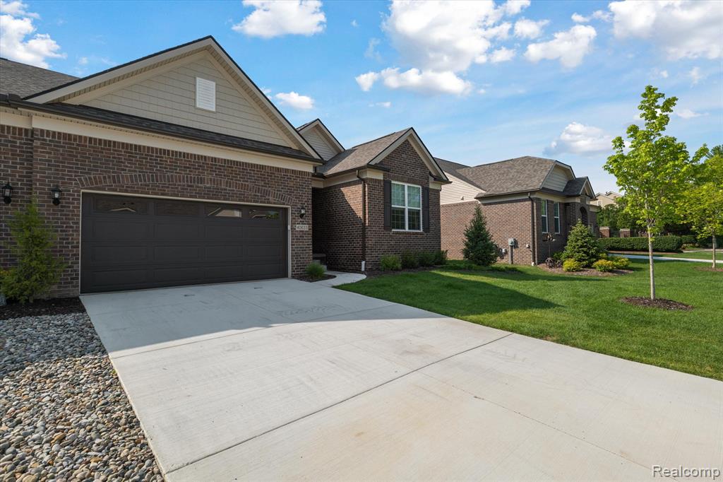 40633 Azalea Drive, Clinton Twp, MI 48036 — Photo 4