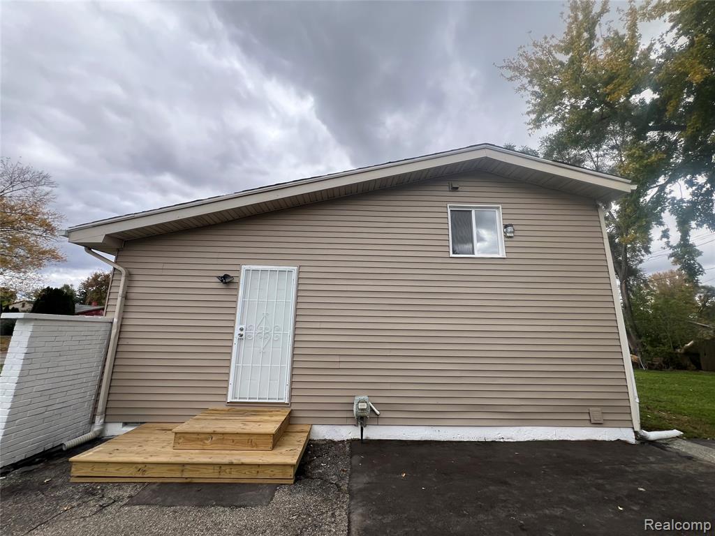 6094 Penwood Road, Mount Morris, MI 48458 — Photo 21