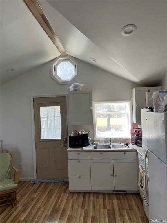 6066 River Road, East China, MI — Photo 12