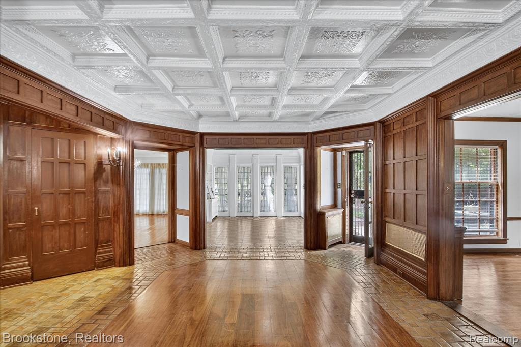 1735 Lincolnshire Drive, Highland Park, MI 48203 — Photo 5
