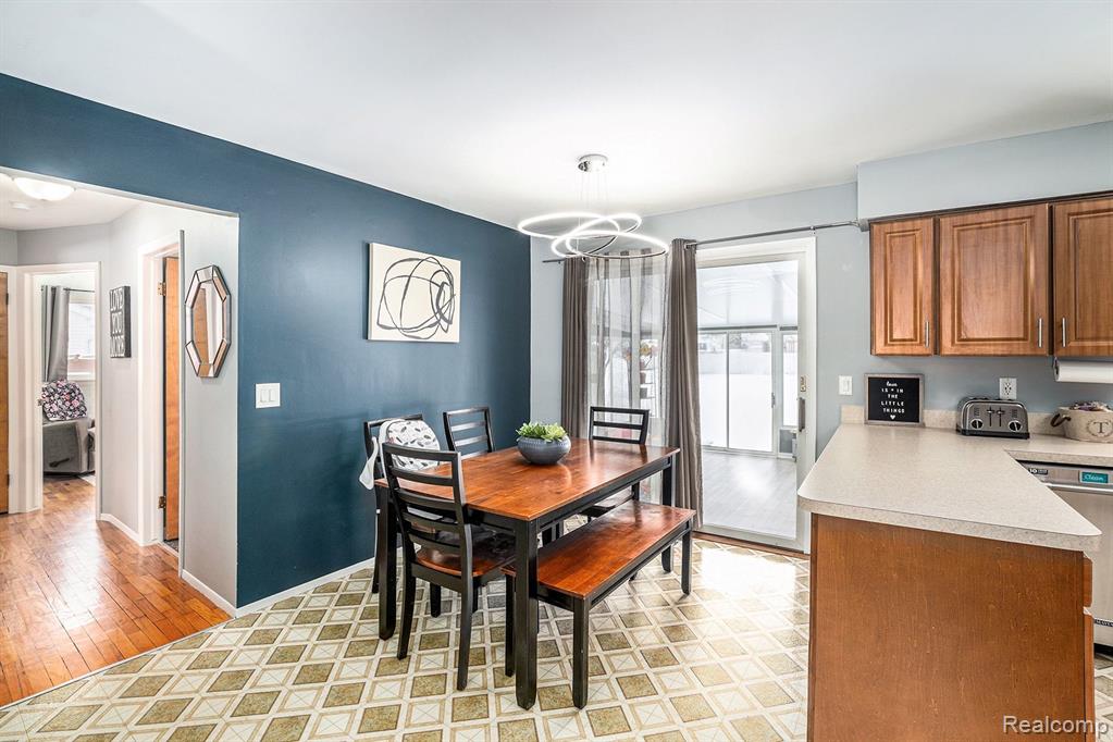 6030 E Hill Road, Grand Blanc, MI 48439 — Photo 10