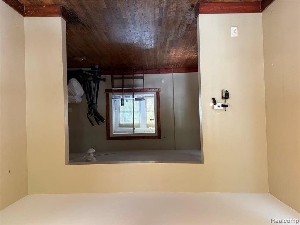1468 Eggleston Avenue, Flint, MI 48532 — Photo 7
