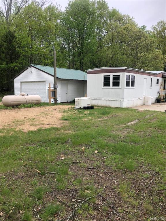424 VOLLMER Drive, Mount Pleasant, MI 48858 — Photo 2