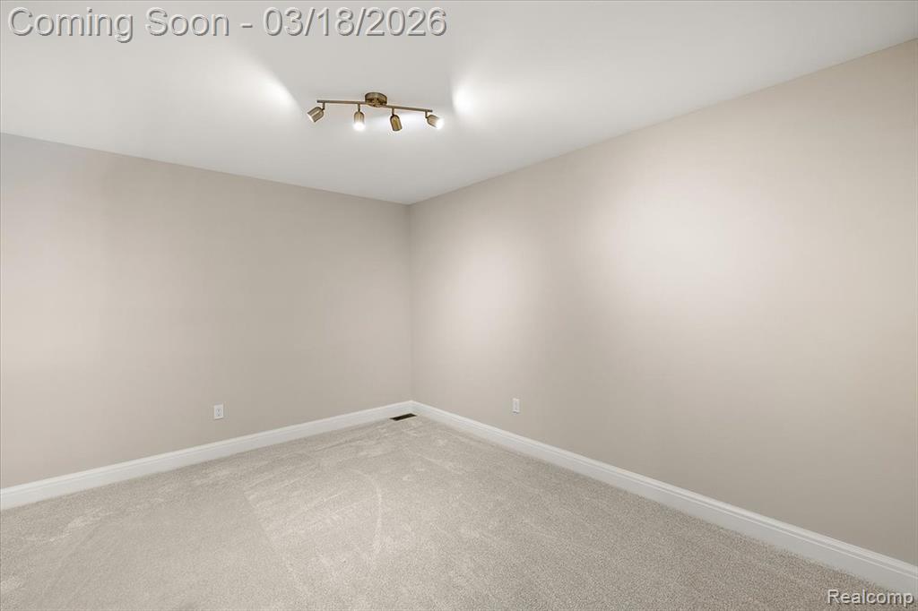 57553 Meadowridge Drive, Washington, MI — Photo 48