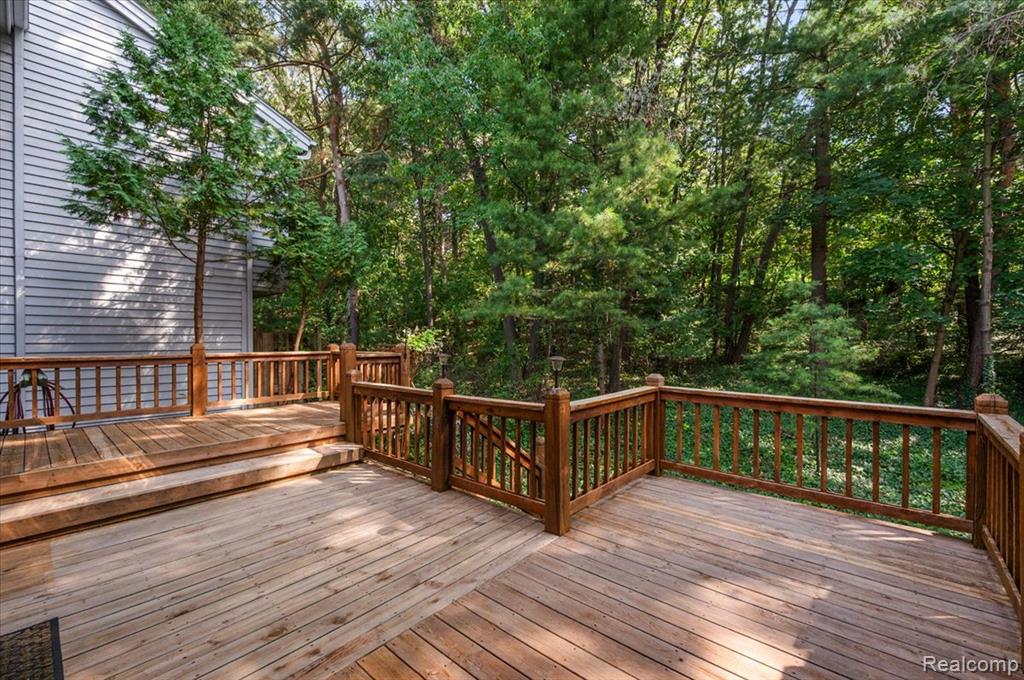 6583 RIDGEVIEW Drive, Clarkston, MI — Photo 24