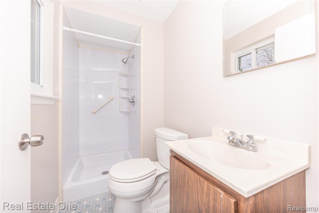 41958 Sunderland Drive, Canton, MI 48187 — Photo 40
