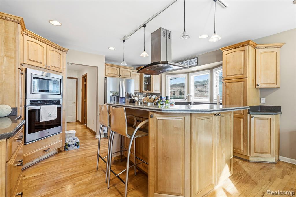 39810 Wilmette Drive, Sterling Heights, MI 48313 — Photo 14