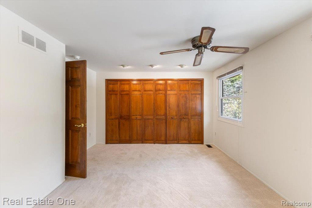 1649 BRENTWOOD Drive, 140, Troy, MI 48098 — Photo 20