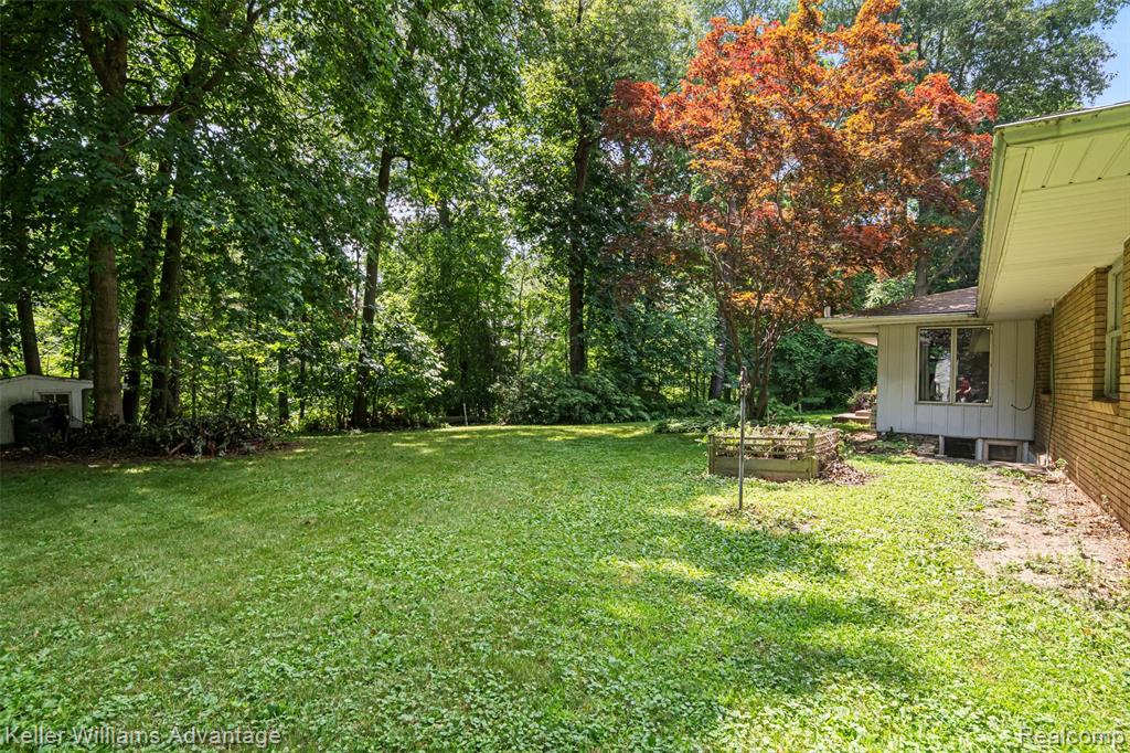 1802 Harvey Drive, Williamston, MI 48895 — Photo 40