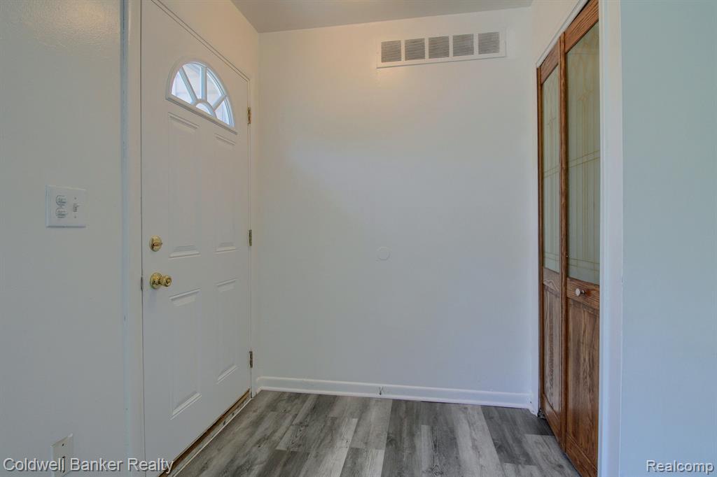 1671 FOLEY Avenue, Ypsilanti, MI 48198 — Photo 15