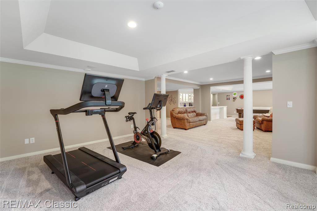 18438 Clairmont Circle E, Northville, MI 48168 — Photo 59