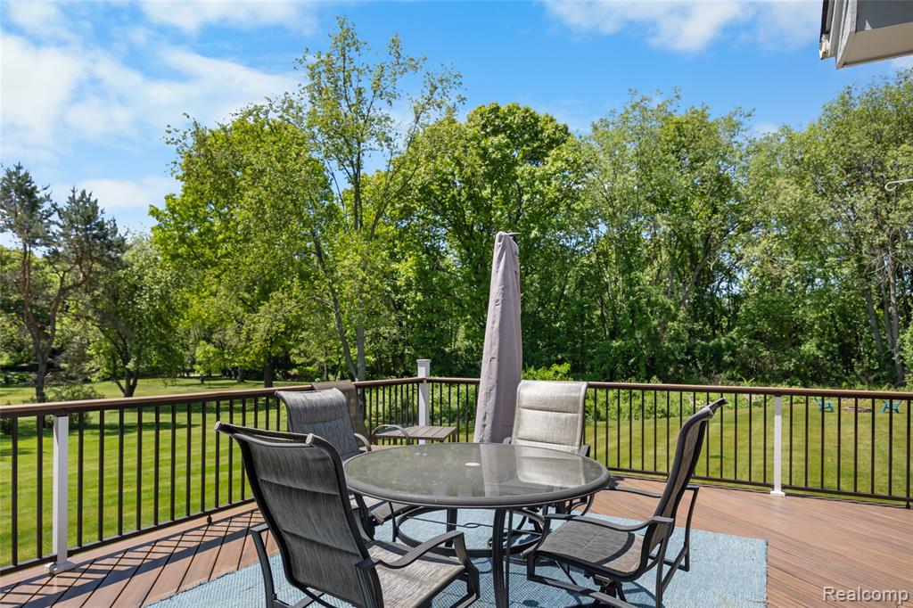 5287 Ridge Trail N, Clarkston, MI 48348 — Photo 12