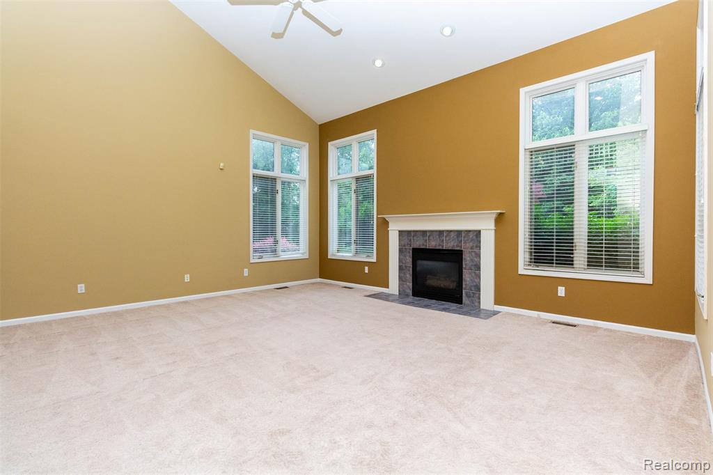 878 Dakota, Rochester Hills, MI 48307 — Photo 7