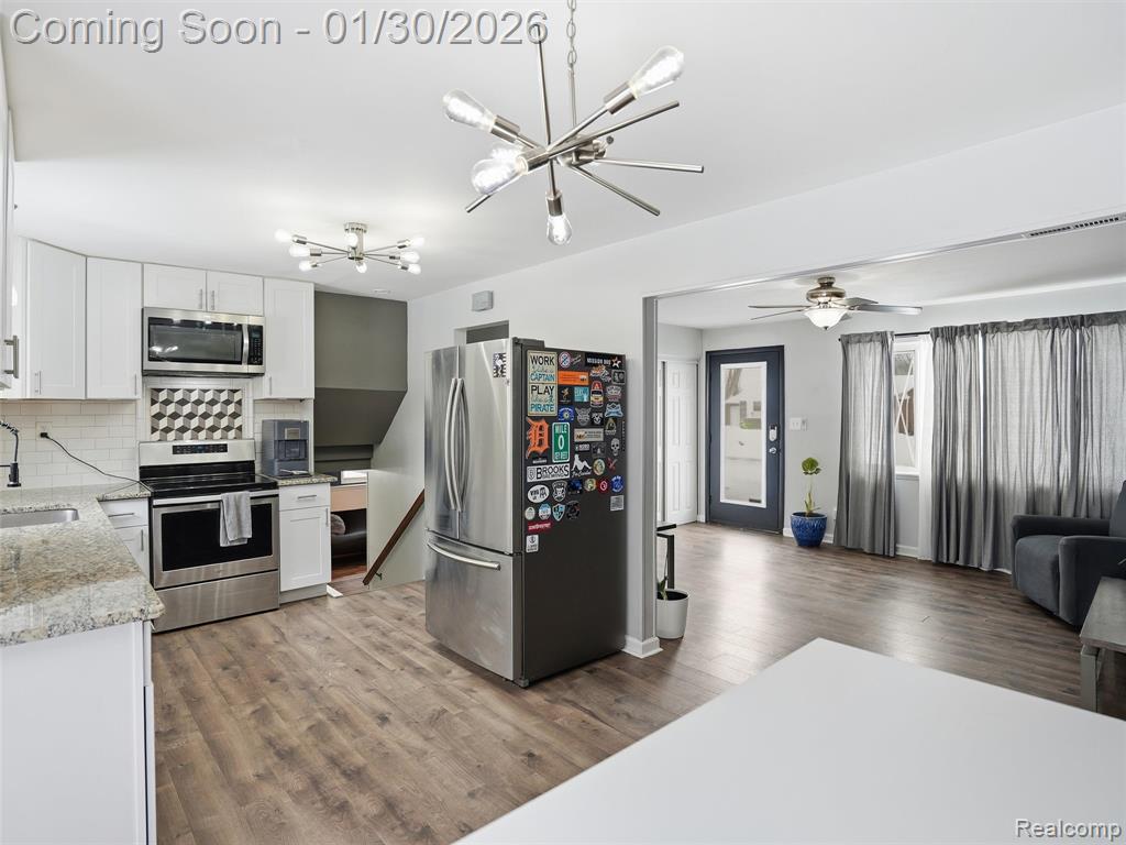 43638 Bockley Drive, Sterling Heights, MI 48313 — Photo 9