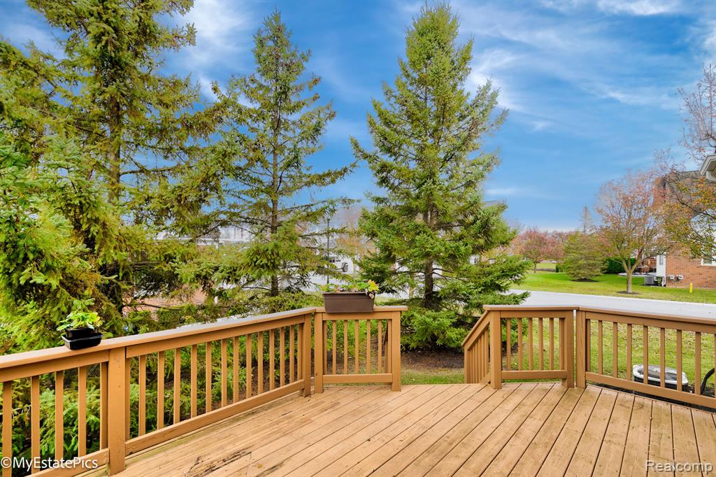 41777 MITCHELL Road, Novi, MI 48377 — Photo 39